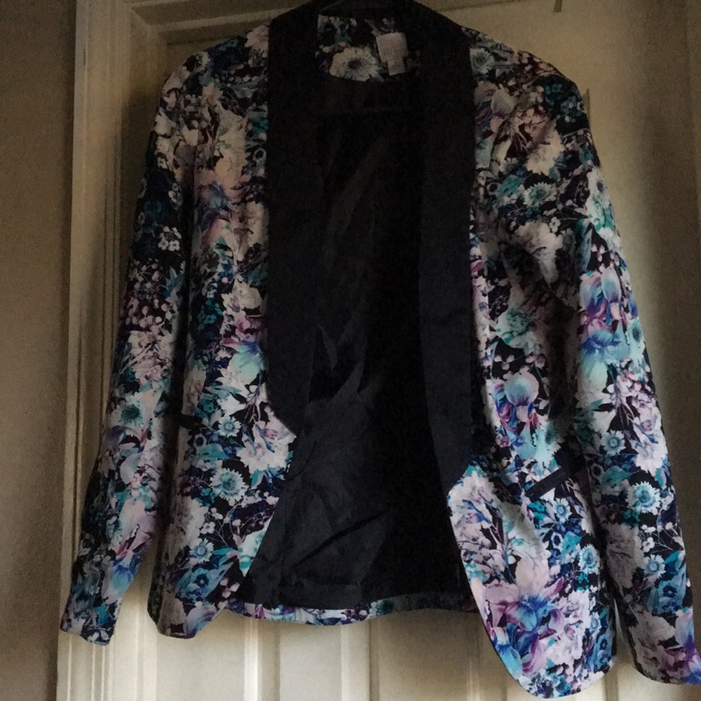 Floral Blazer